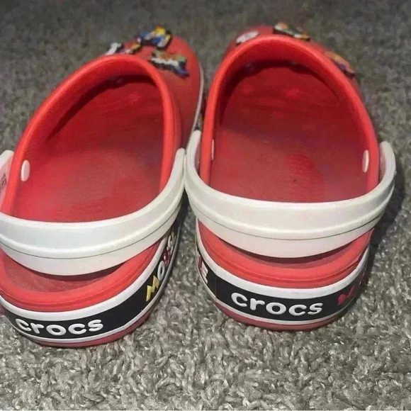 Disney Parks X Crocs Croc band Minnie
Mouse Ill Red Clog Shoe Womens 7 - Picture 6 of 8